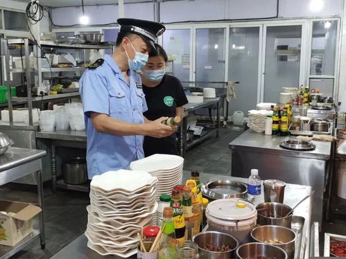 严守网红 连锁餐饮企业食品安全底线,区市场监管局在行动